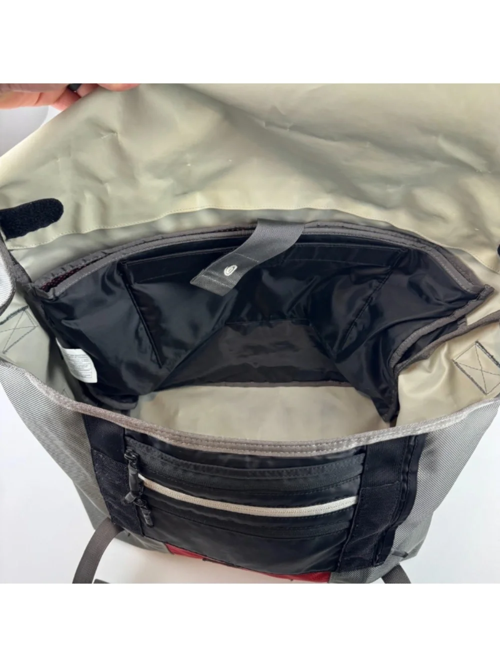 Timbuk2 Classic Messenger Bag Large Laptop Work Commuter Water Resistant Gray